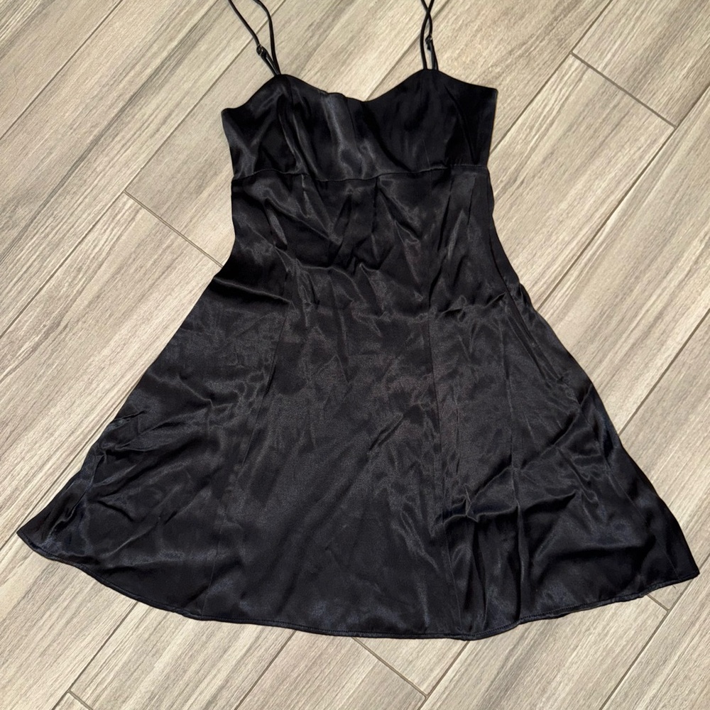 SUMMER READY Zara Black Satin Top